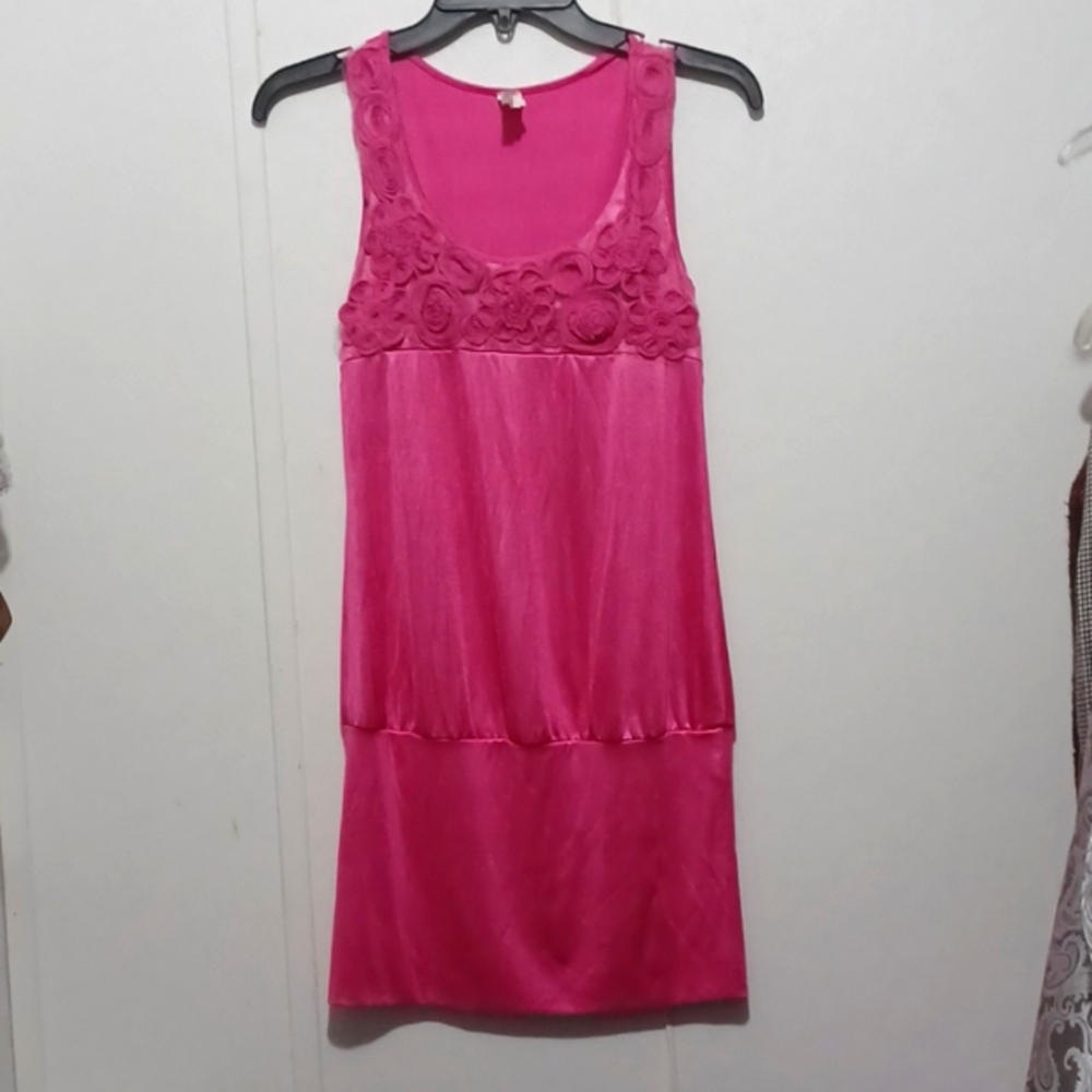 Yoyo 5 women's medium, HOT pink sleeveless wide-banned dress. Party,party!